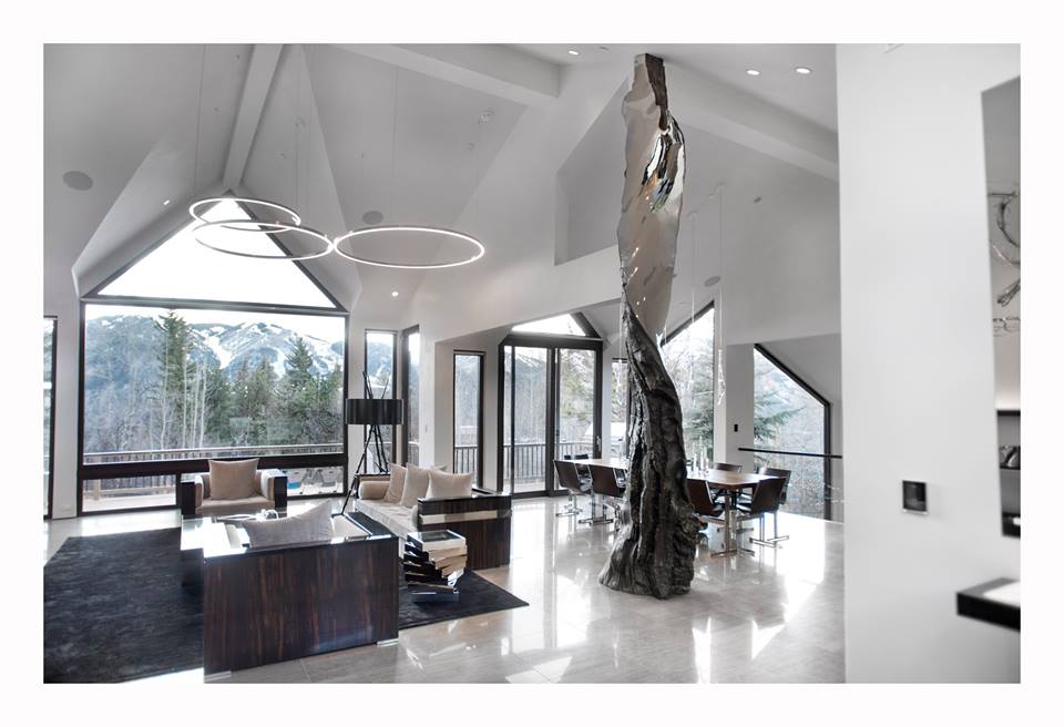See National Sculptors' Guild Affiliate Christopher Owen Nelson's latest residential placement. Featuring monumental sculptures in glass, hand molded acrylic, bronze and mirror polished stainless steel... beautifully photographed in the Aspen, Colorado private residence. Images courtesy of Karl Wolfgang Photography.